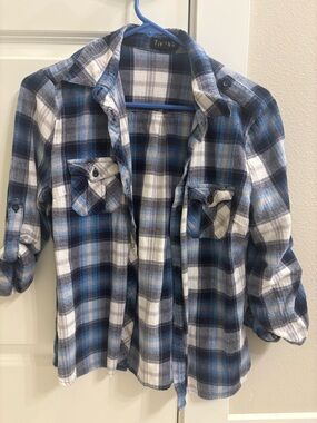 T.I.M.I.N.G Blue Plaid Button Down Shirt Size Large (Runs Small) Casual Flannel